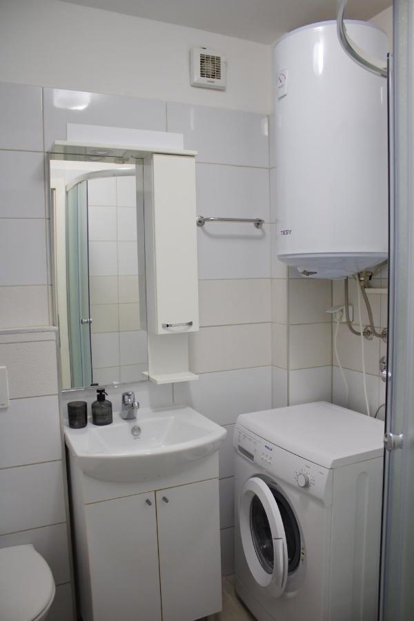 Studio Apartman Miljacka 13 SJJ Exterior photo