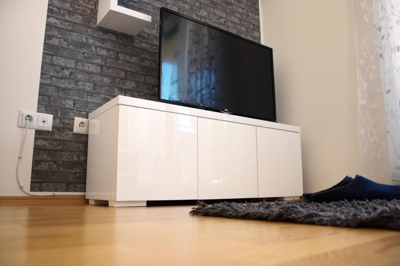 Studio Apartman Miljacka 13 SJJ Exterior photo