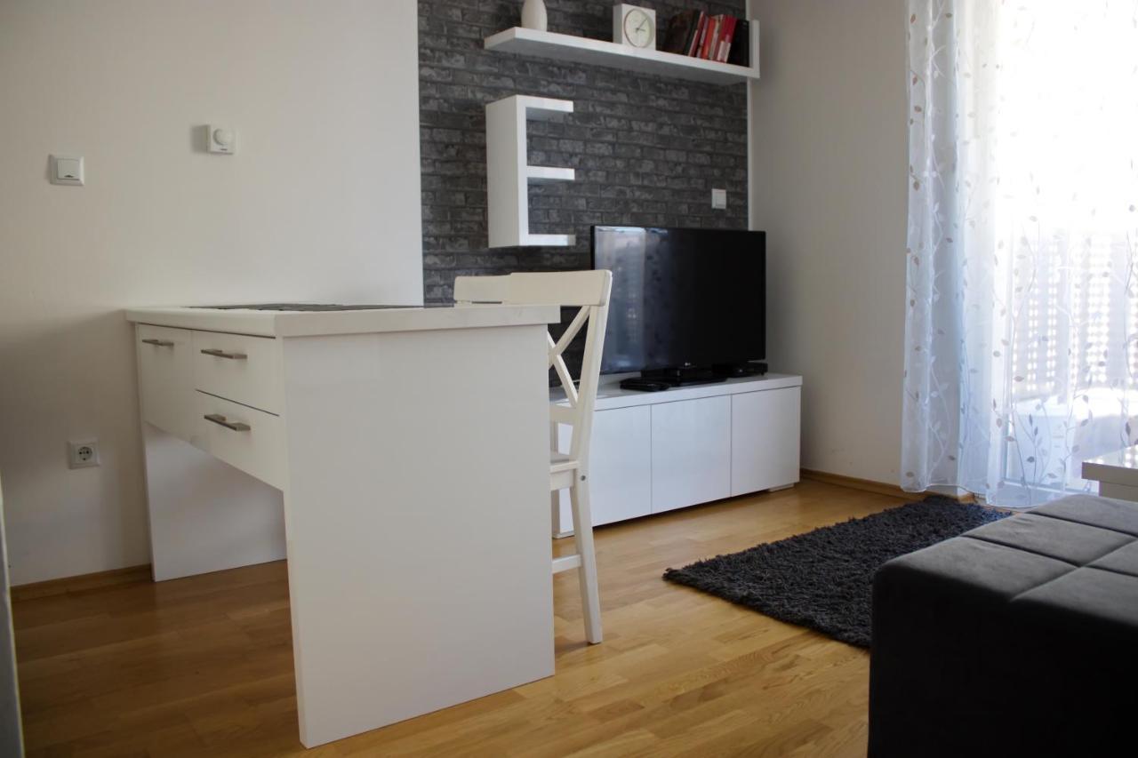 Studio Apartman Miljacka 13 SJJ Exterior photo
